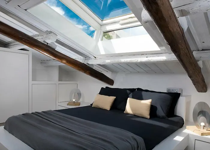 Two Bedrooms With Solarium With View On San Peter Church And Sant'angelo Castle Апартаменты Рим